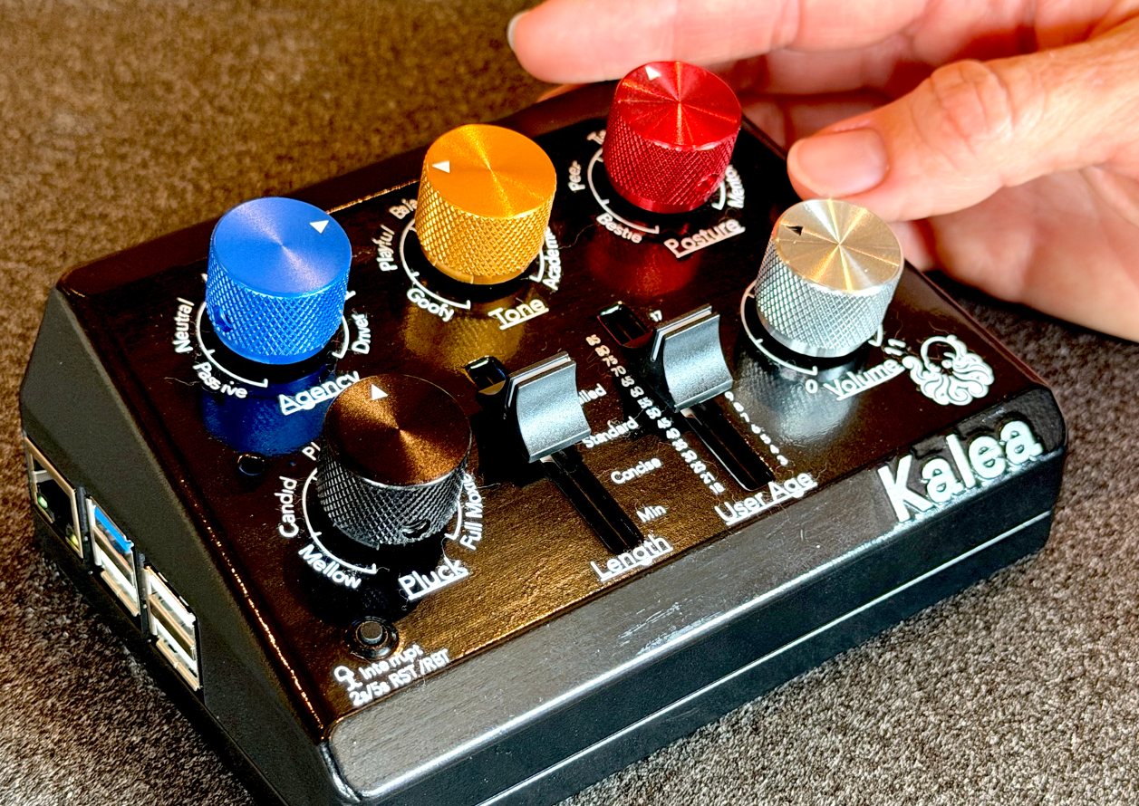 A hand on Kalea's Posture knob